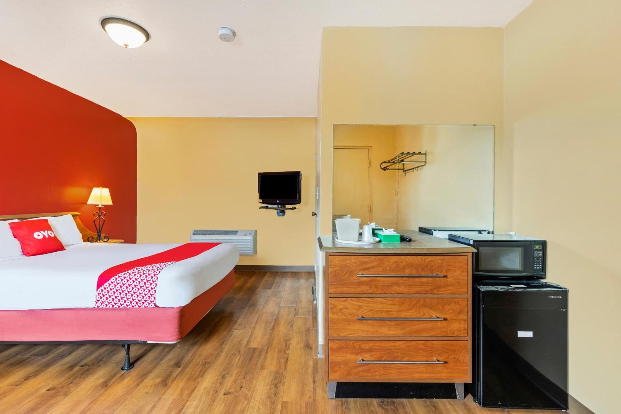 Oyo Hotel North Lima Oh - Boardman Extérieur photo